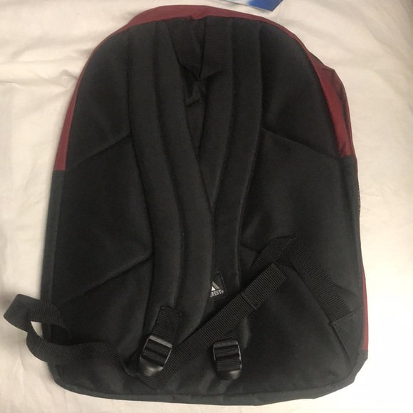 Everest mid size double compartment backpack with cargo room - Picture 3 of 3